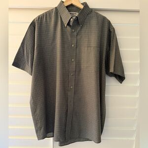 Men's Green and Tan Button Down Shirt